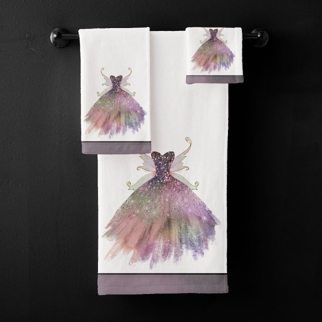 Bohemian Fairy Ball Gown | Muted Ombre Wine Sheen Bath Towel Set (Creator Uploaded)
