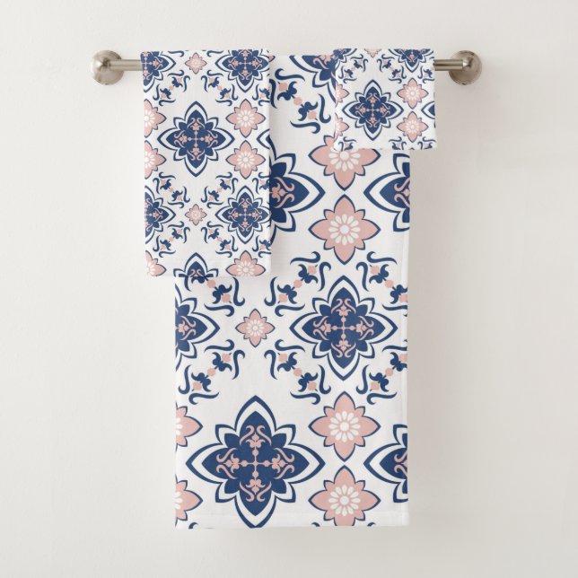 Bohemian Style Pattern Bath Towel Set (Insitu)