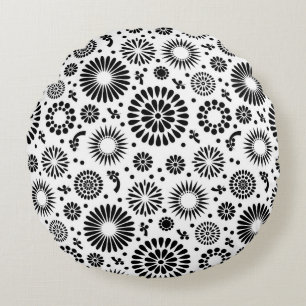 Boho flowers Black and White vector floral pattern Round Cushion