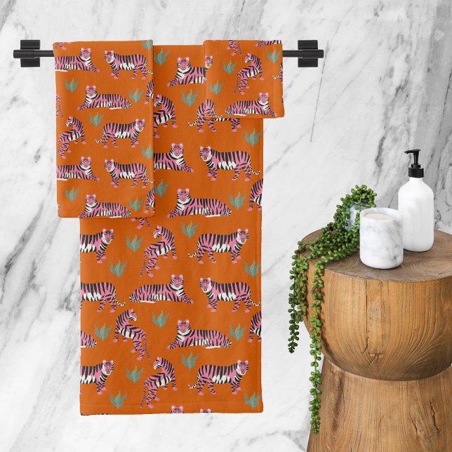Boho Orange Pink Jungle Tigers Bath Towel Set (Boho Orange Pink Jungle Tigers Bath Towel Set)