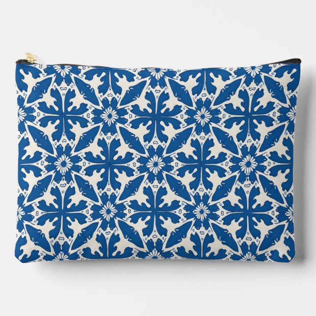 Boho Pattern in Blue – Elegant & Bold Accessory Pouch (Front)