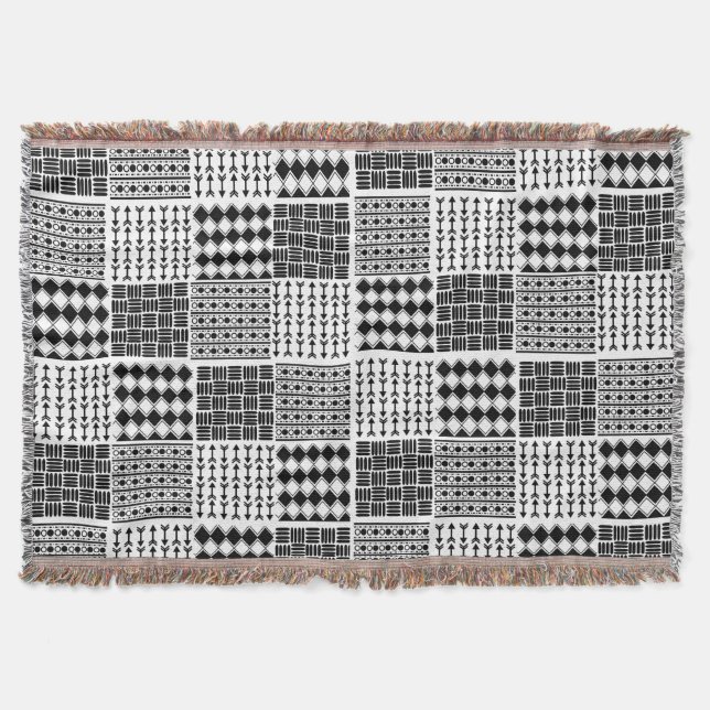 Boho Quilt Throw Blanket (Front)