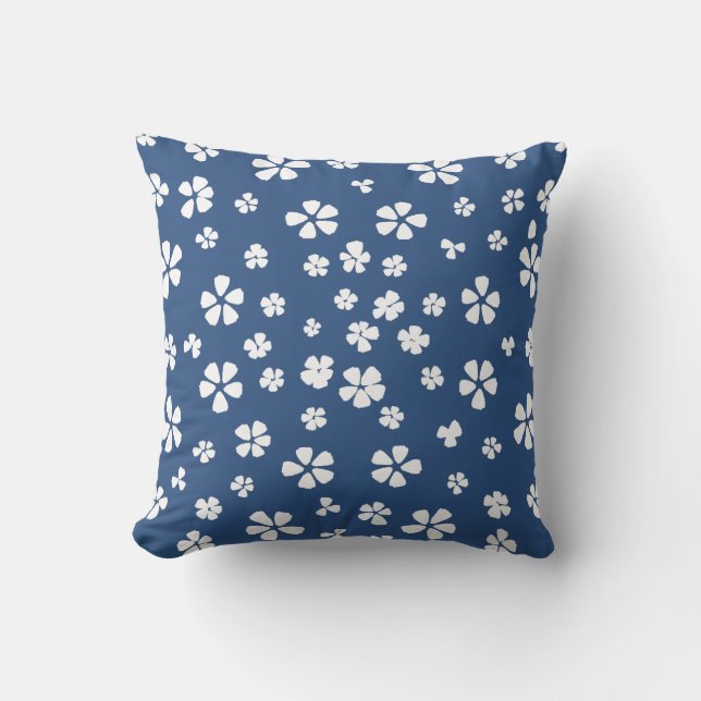 Boho retro white wildflower blue cushion (Front)