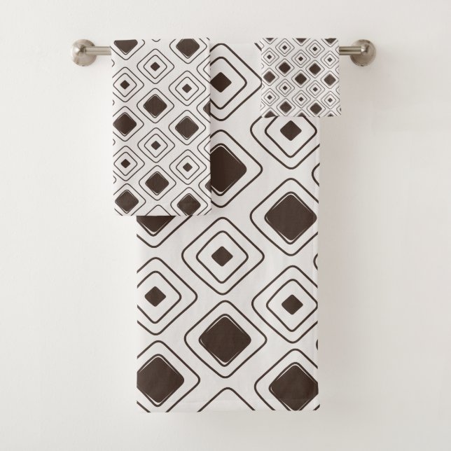 Boho Soft Neutral Tribal Geometric Aztec Pattern Bath Towel Set (Insitu)