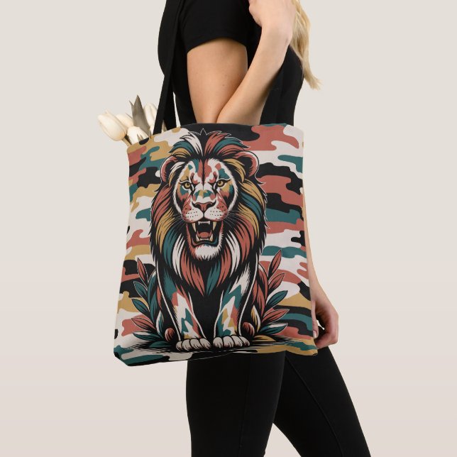 Bold camo lion design tote bag (Close Up)