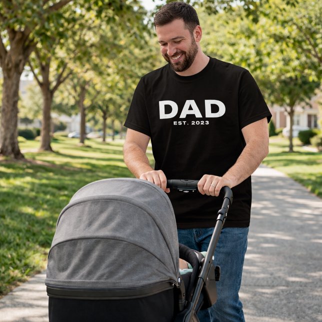 Bold Dad Established New Dad T-Shirt (Creator Uploaded)