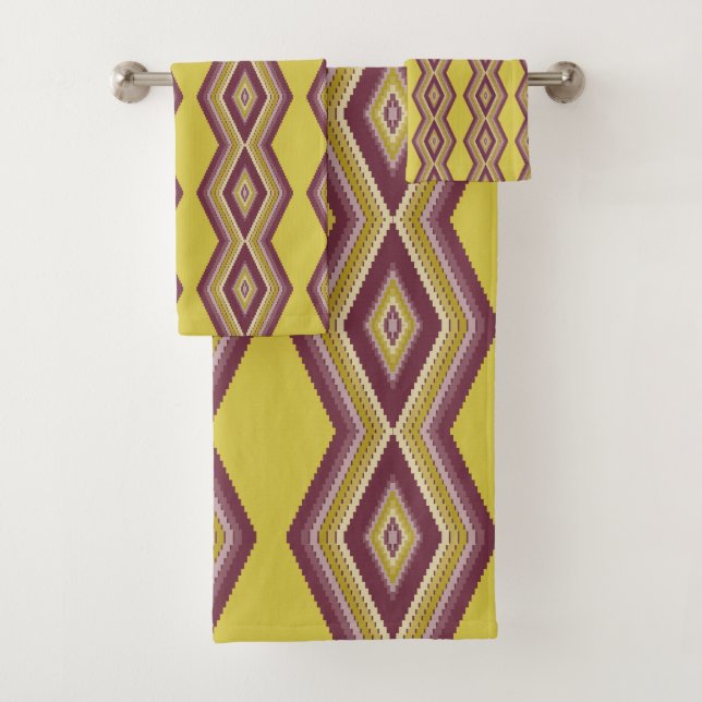 Bold Design Pattern Bath Towel Set (Insitu)