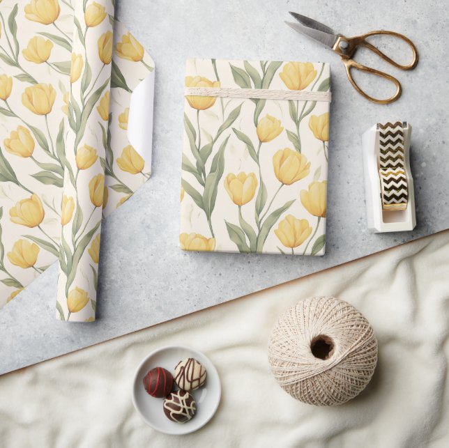 Bold Feline Tulip Flower Wrapping Paper (Crafts)