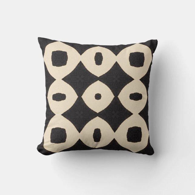bold geometric pattern boho cushion (Front)