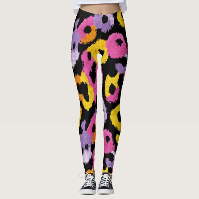 Bold Leopard Pattern Retro Glam y2k Stylish Leggings (Front)