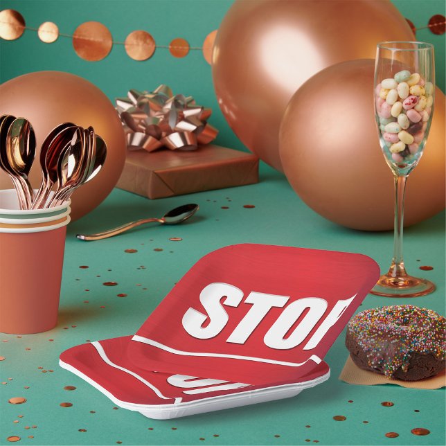 Bold Red Stop Sign Paper Plate (Creator Uploaded)