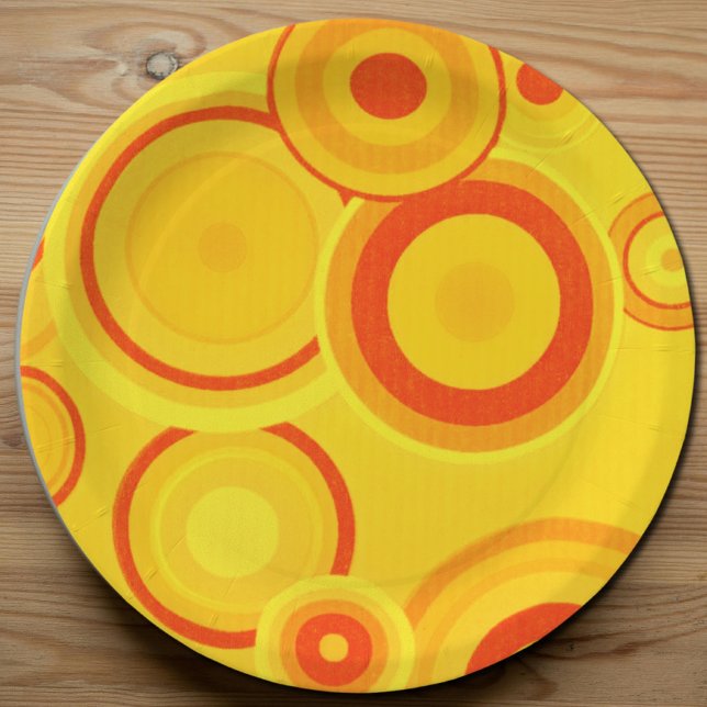 Bold Retro Circles paper plates – Yellow & Orange (Creator Uploaded)