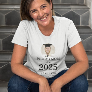 Bold Text Photo Proud Mum of 2022 Graduate T-Shirt