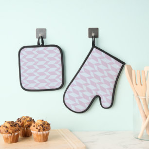 Bold Two Tone Arrow Chevron Stripe Powder Pastel Oven Mitt & Pot Holder Set