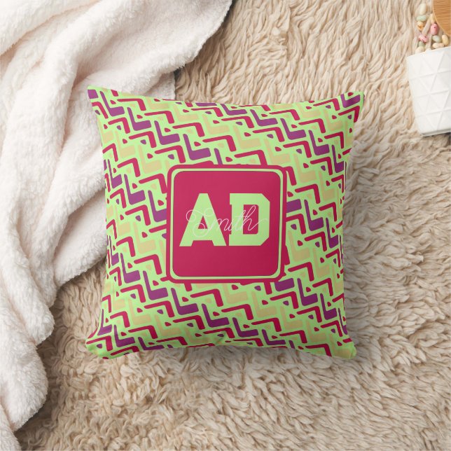 Bold Vintage Wedding Rose Pillow (Blanket)