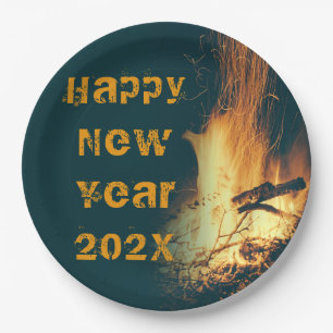 Bonfire New Year's Eve Party Text Paper Plate