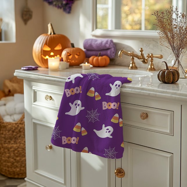 Boo ghosts hand towel (Creator Uploaded)