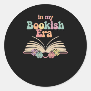 Bookish Era Aesthetic – Cute Reading Lover Design Classic Round Sticker