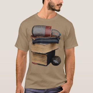 books reading vintage books T-Shirt