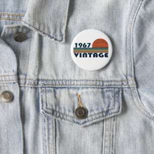 Born in 1967 vintage birthday 6 cm round badge