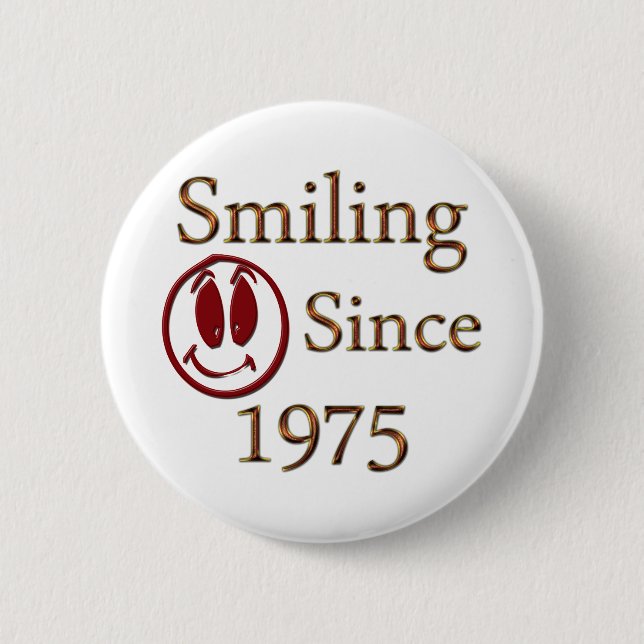 Born in 1975 6 cm round badge (Front)