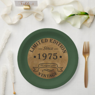 Born in 1975 vintage style birthday party paper plate