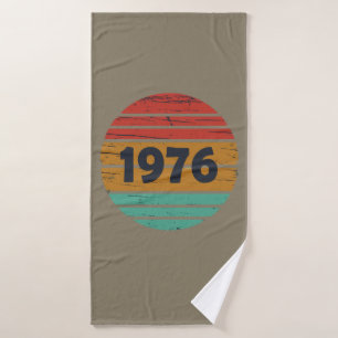 Born in 1976 vintage birthday gift bath towel