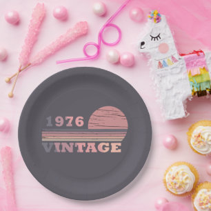 born in 1976 vintage birthday gift paper plate