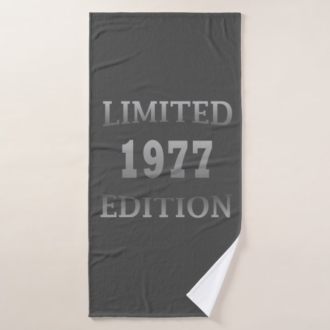 Born in 1977 birthday limited edition bath towel (Bath Towel)