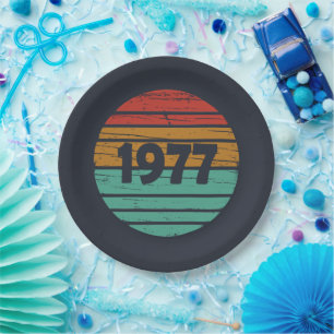 Born in 1977 vintage birthday gift paper plate