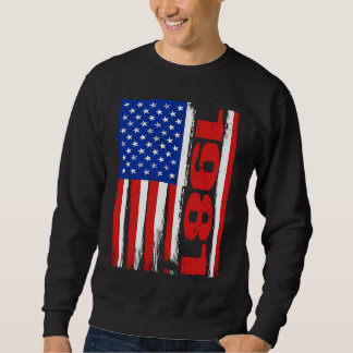 Born in 1981 US Flag Patriotic Veterans Day 4th Of Sweatshirt