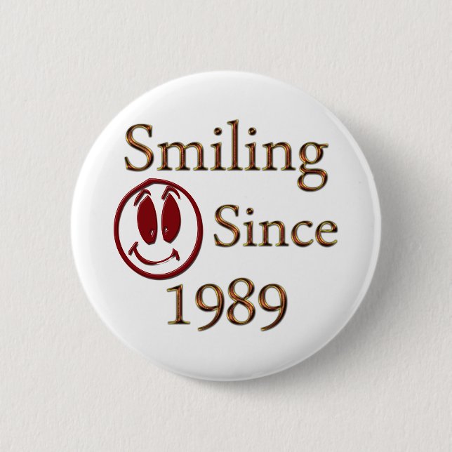 Born in 1989 6 cm round badge (Front)