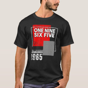 Born in or Vintage 1965 for Men Women T-Shirt