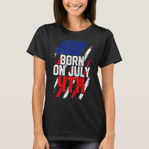 Born On July 4th Birthday Party American Flag Wome T-Shirt