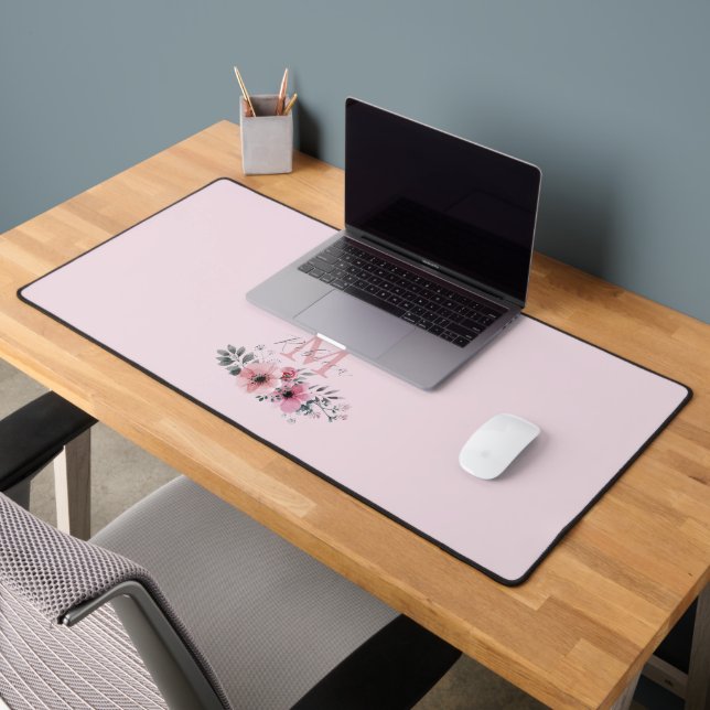 Botanical chic blush pink  floral monogrammed desk mat (Office 2)