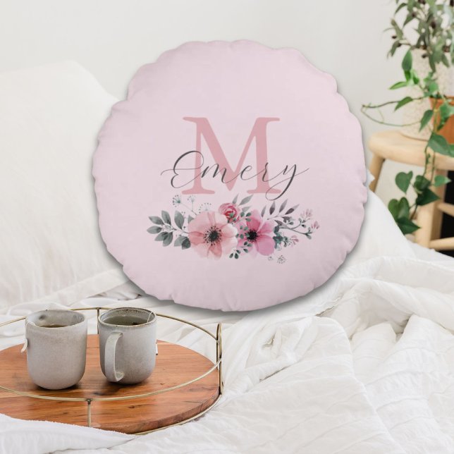 Botanical chic pink watercolor floral monogram round cushion (Botanical chic pink watercolor floral monogram round pillow)