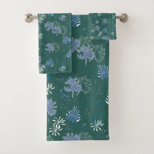 Botanical Moss Print in blue, green, teal Bath Tow Towel Set (Insitu)