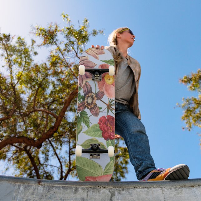 Botanical vintage design skateboard (Outdoor 1)