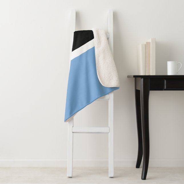 Botswana flag sherpa blanket (In Situ)