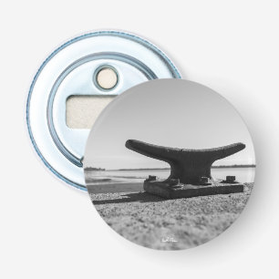 bottle opener magnetized marine, black and white