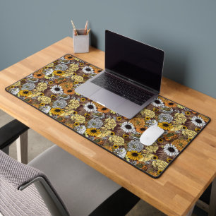 Bouquet of flowers- roses, peonies, daisies ans fe desk mat