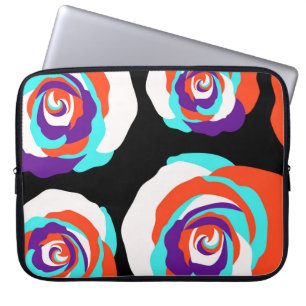 Bouquets of orange roses on a black background. Se Laptop Sleeve