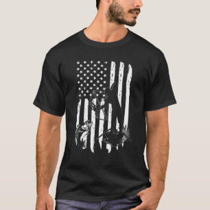 Bow Fishing American Flag Fishing T-Shirt