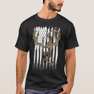 Bow Hunting Deer American Flag Archery Hunter Men T-Shirt