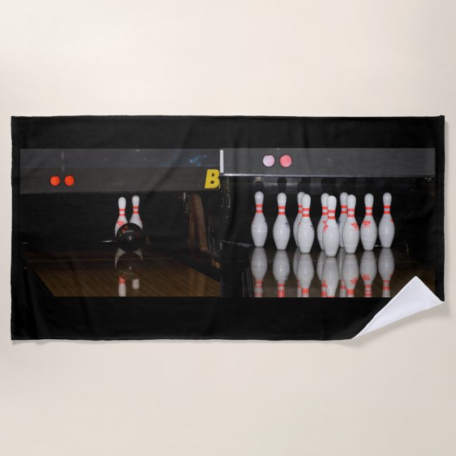 Bowling beach Towel (Front)