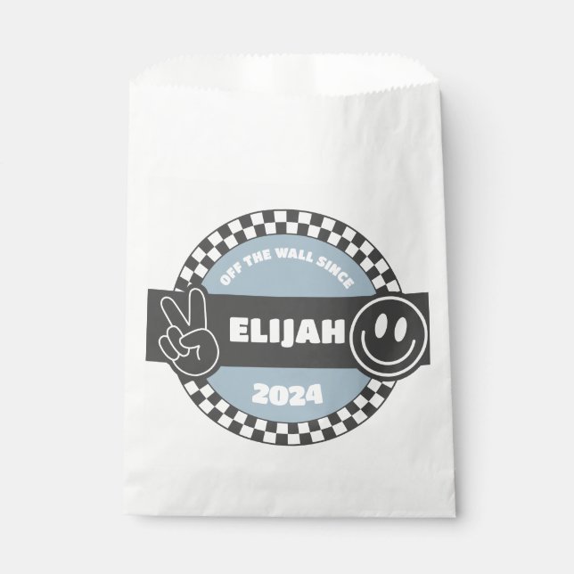 Boys' Chequered Skateboard Groovy Rad Birthday Favour Bag (Front)