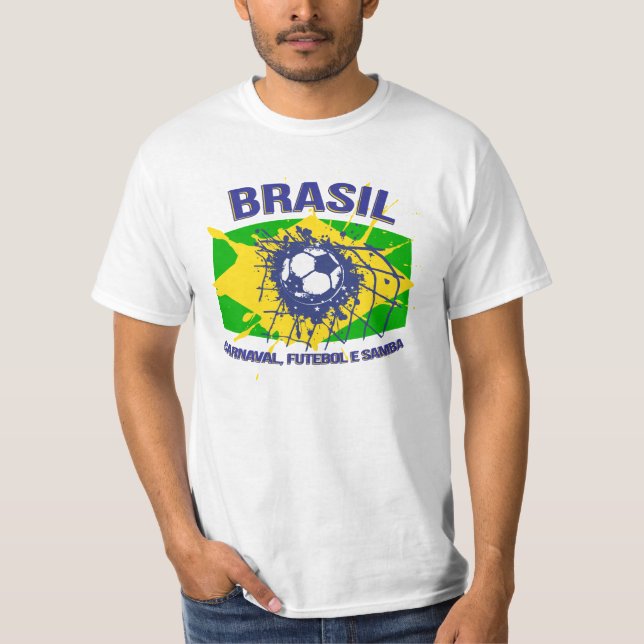 Brasil Carnaval, Futebol e Samba sports t-shirt (Front)