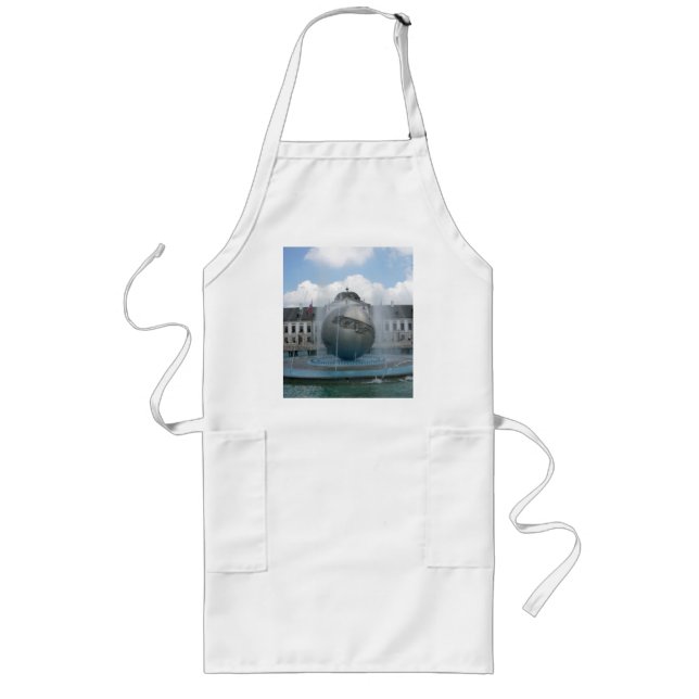 bratislava grassalkovich long apron (Front)