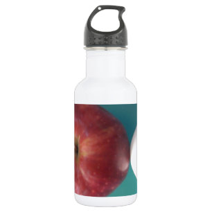 Breakfast Buddies: Two Eggs $an Apple Still Life 532 Ml Water Bottle