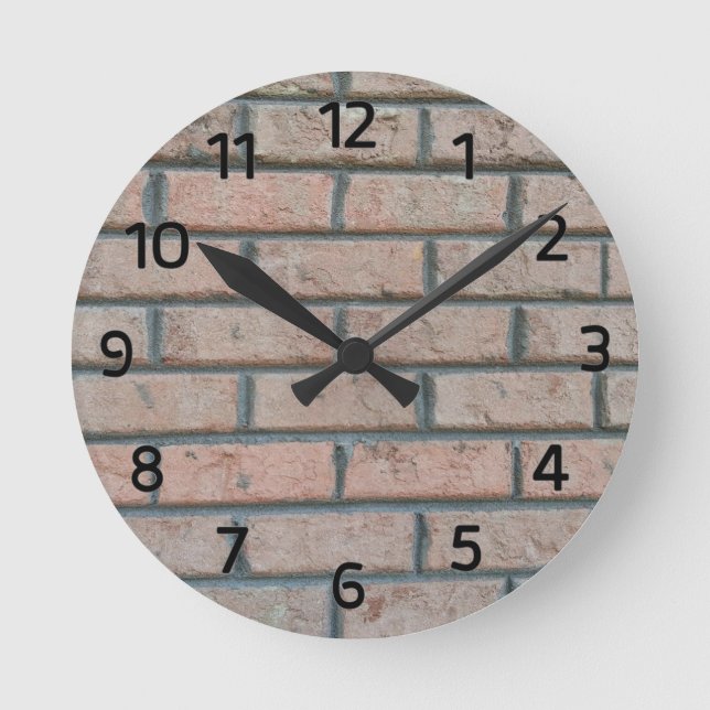 Bricks 2 round clock (Front)